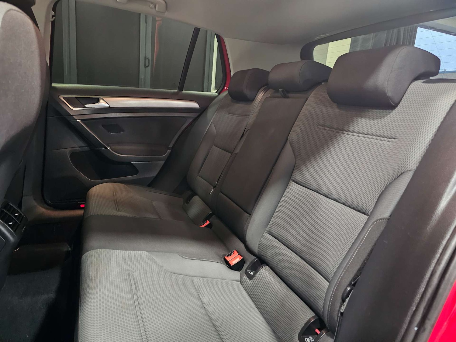 Used Volkswagen Golf 2017 for sale - 77137433: Photo 86