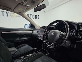 Used Mitsubishi Outlander 2018 for sale - 79749753: Photo