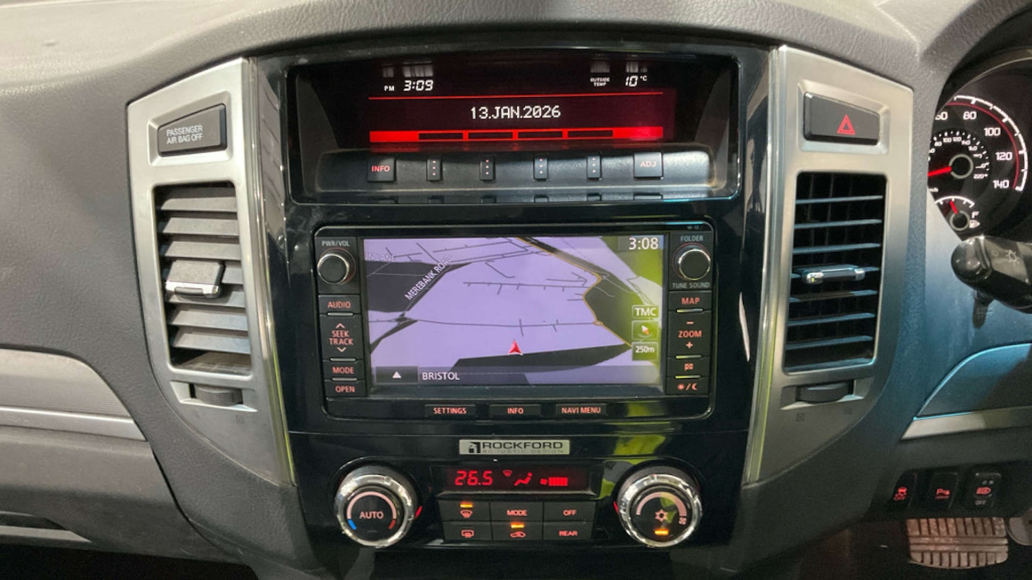 Used Mitsubishi Shogun 2015 for sale - 77233579: Photo 14