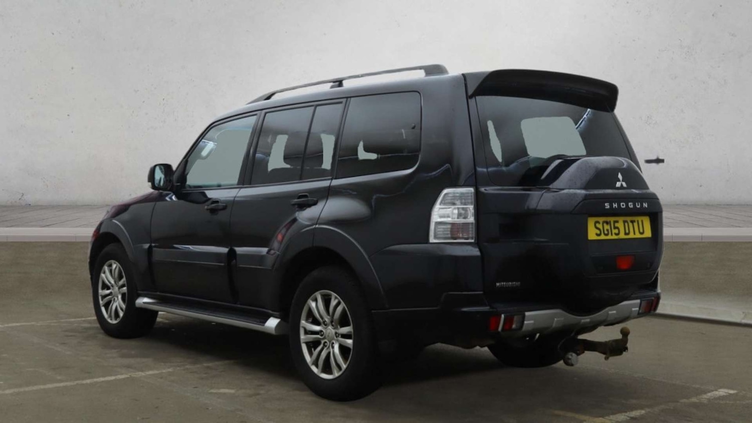 Used Mitsubishi Shogun 2015 for sale - 77233579: Photo 4