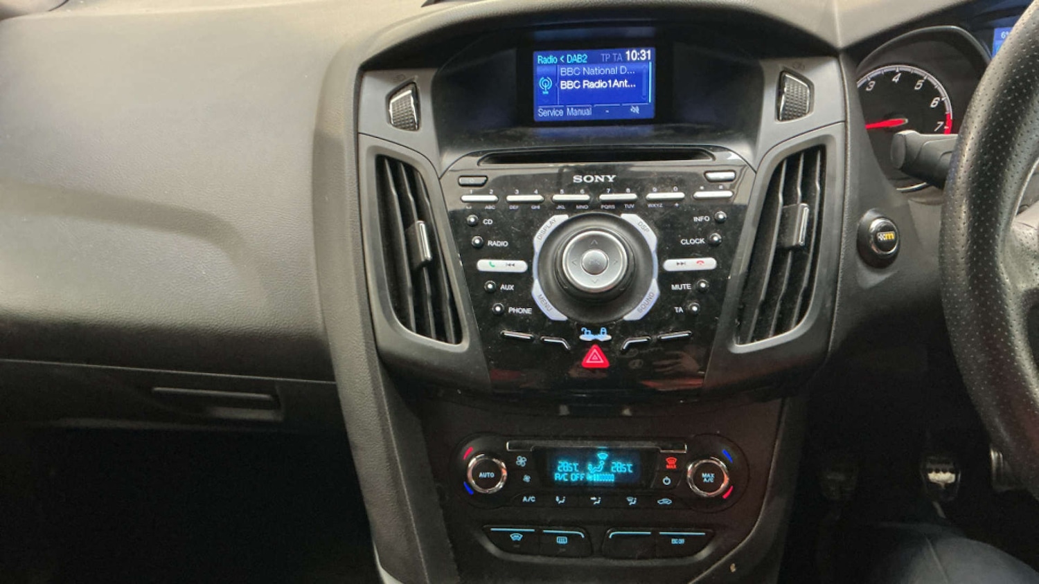 Used Ford Focus 2014 for sale - 77829952: Photo 14