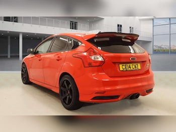 Used Ford Focus 2014 for sale - 77829952: Photo