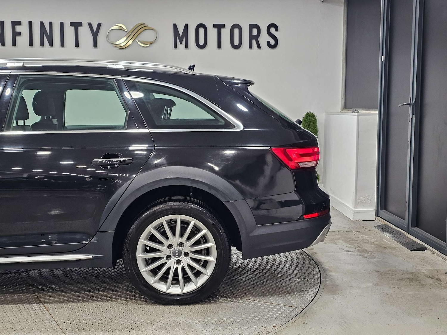 Used Audi A4 Allroad 2016 for sale - 77701568: Photo 21