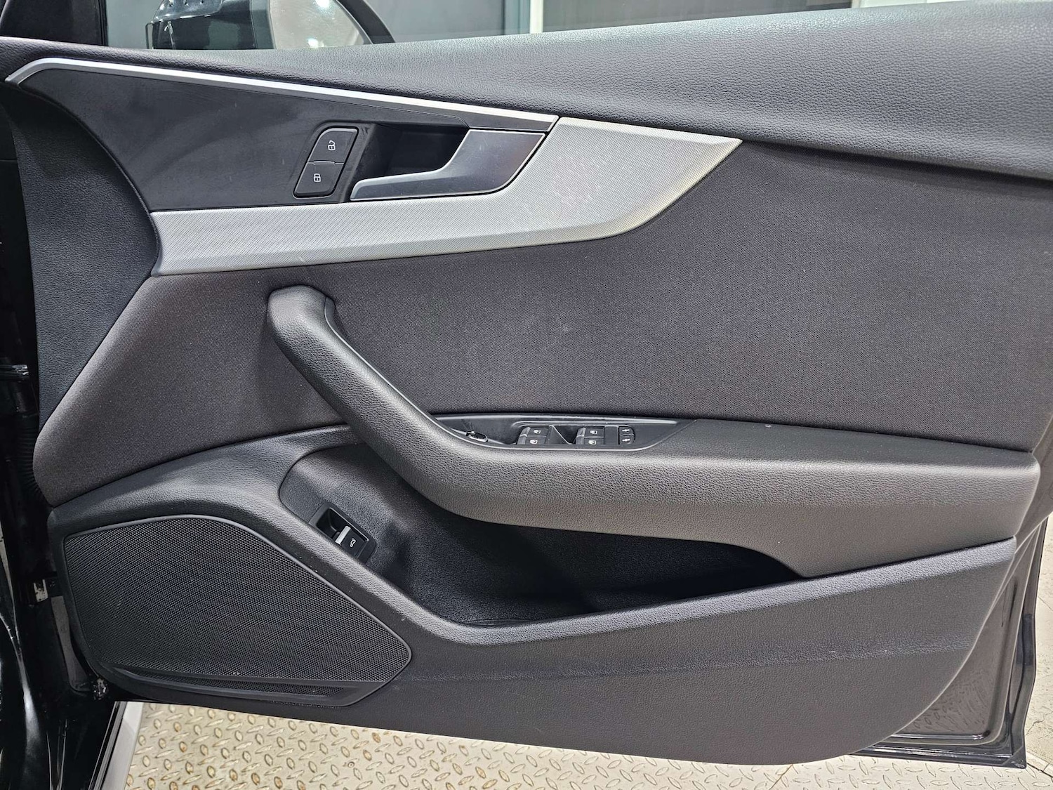 Used Audi A4 Allroad 2016 for sale - 77701568: Photo 46