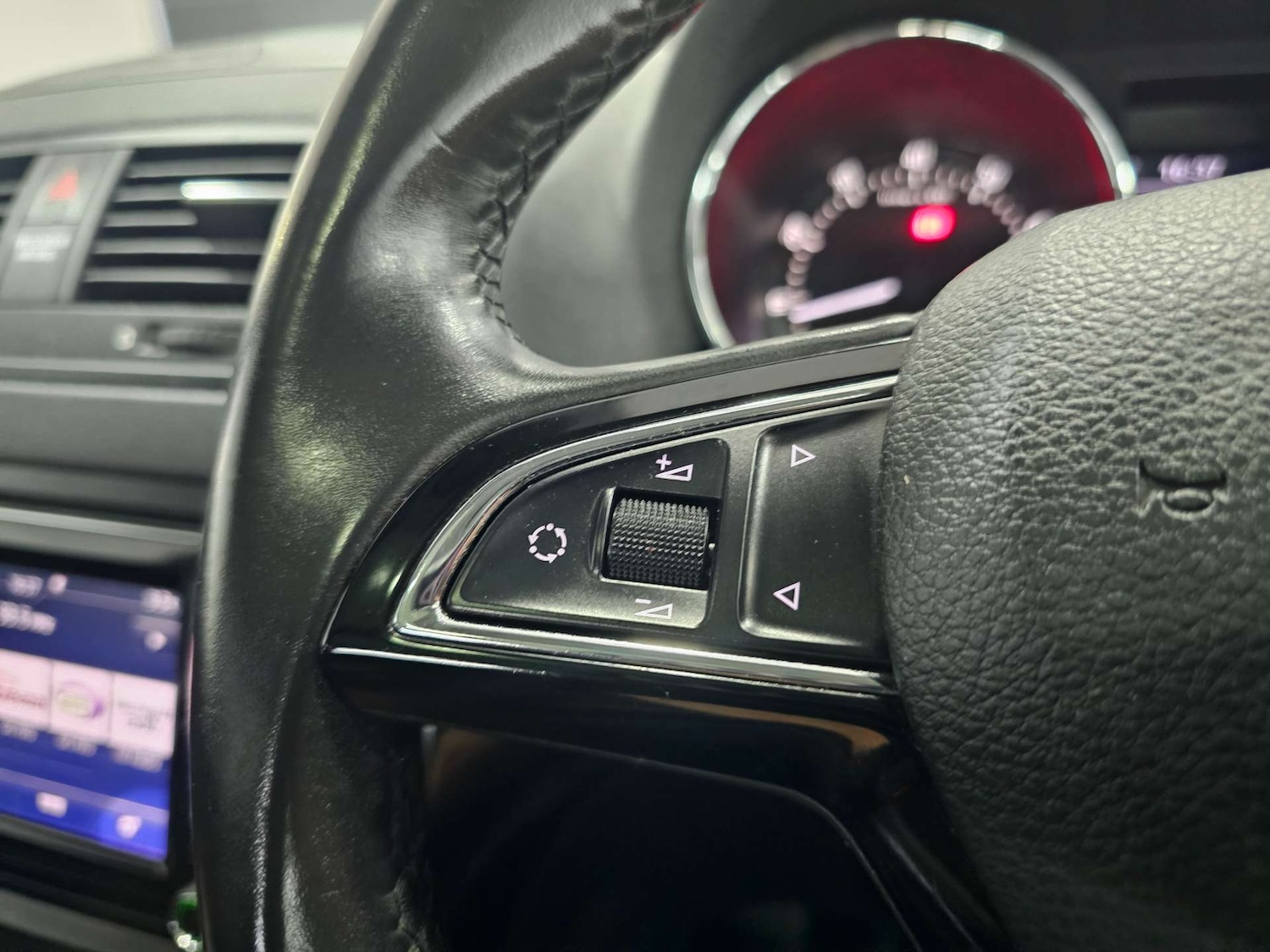 Used Skoda Yeti 2017 for sale - 77836450: Photo 40