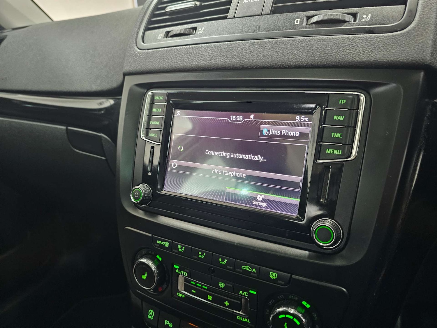 Used Skoda Yeti 2017 for sale - 77836450: Photo 54