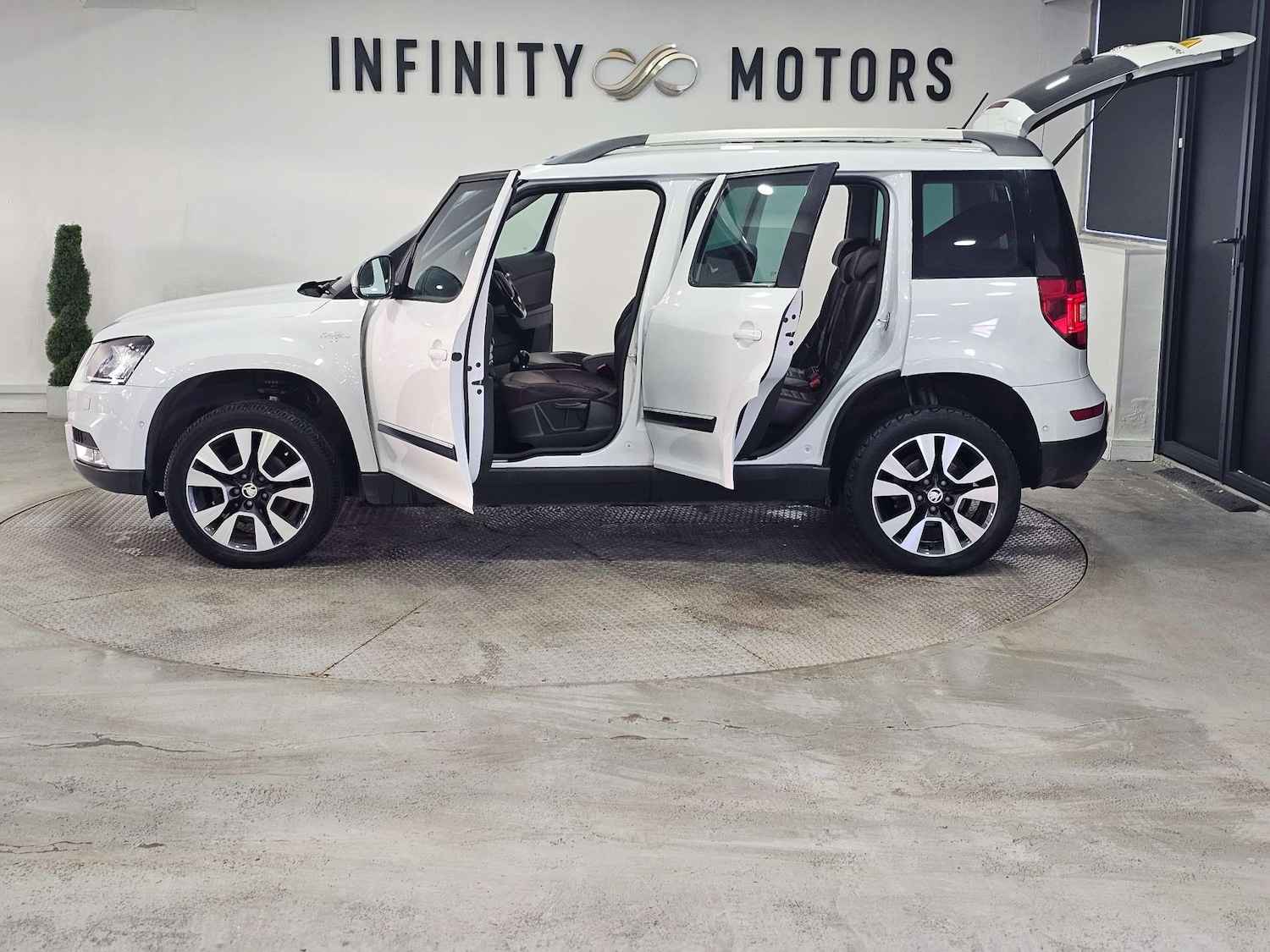 Used Skoda Yeti 2017 for sale - 77836450: Photo 60