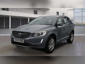 Used Volvo XC60 2017 for sale - 76972479: Photo