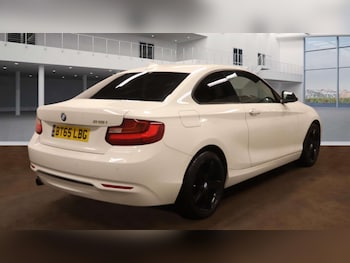 Used BMW 2 Series 2015 for sale - 77717782: Photo