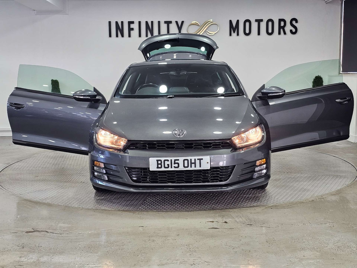 Used Volkswagen Scirocco 2015 for sale - 77845664: Photo 42