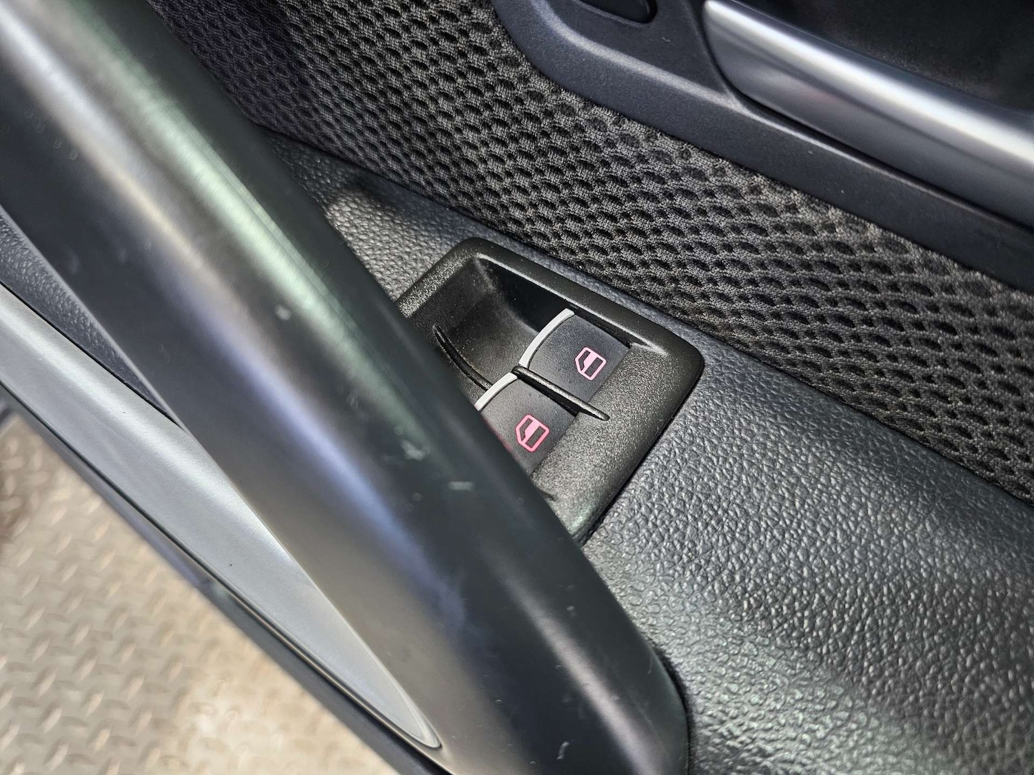 Used Volkswagen Scirocco 2015 for sale - 77845664: Photo 53