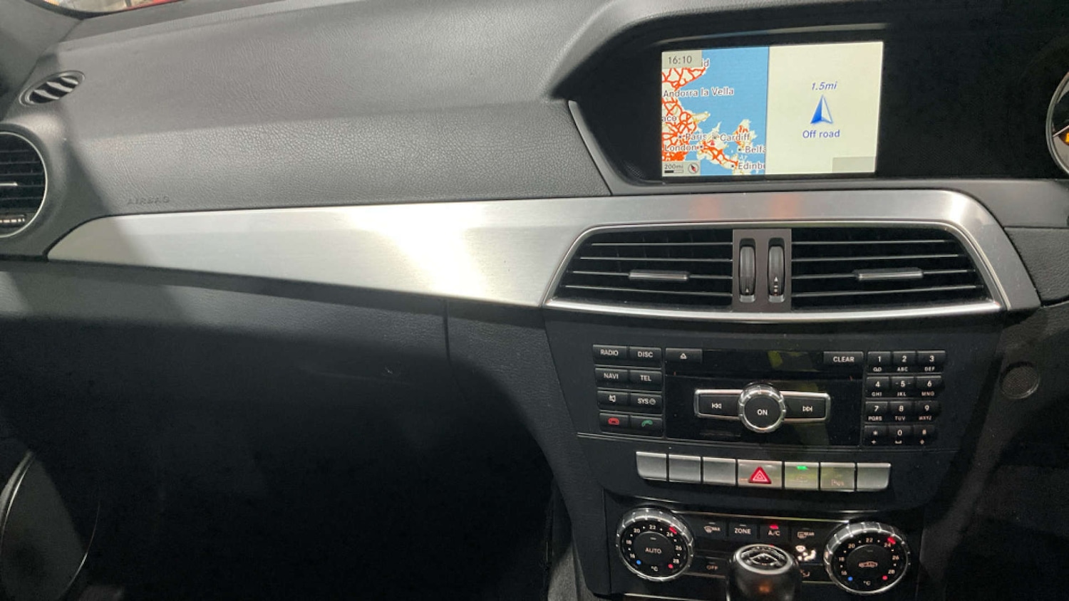 Used Mercedes-Benz C Class 2014 for sale - 77233567: Photo 14