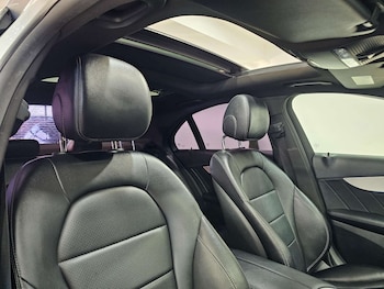 Used Mercedes-Benz C Class 2015 for sale - 76972403: Photo