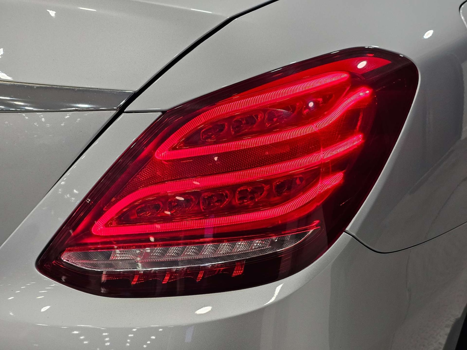 Used Mercedes-Benz C Class 2015 for sale - 76972403: Photo 32