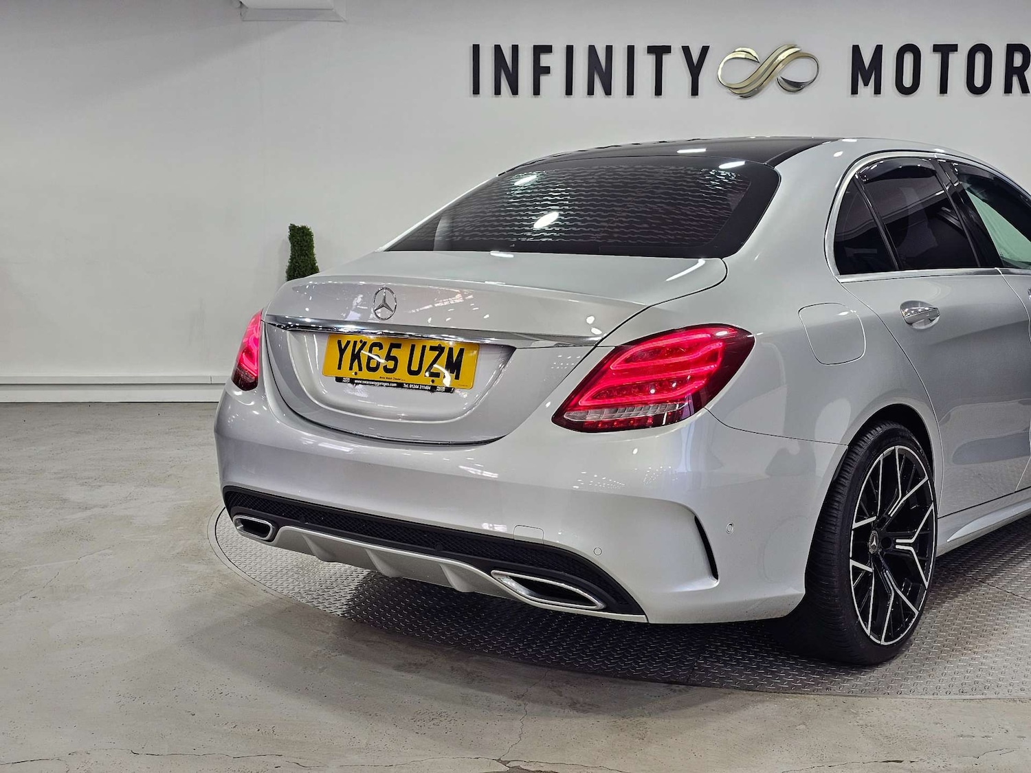 Used Mercedes-Benz C Class 2015 for sale - 76972403: Photo 34