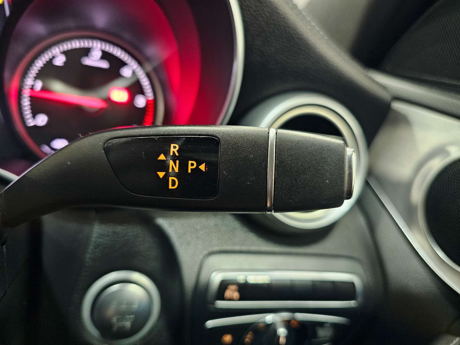 Used Mercedes-Benz C Class 2015 for sale - 76972403: Photo 59