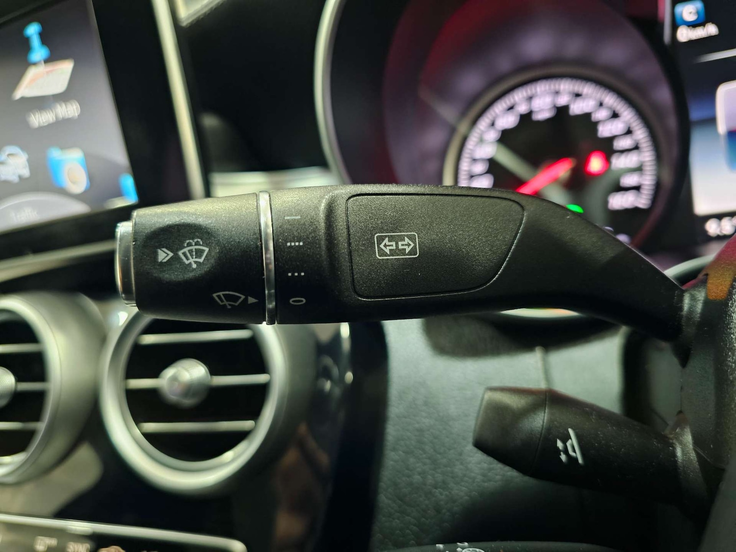 Used Mercedes-Benz C Class 2015 for sale - 76972403: Photo 60