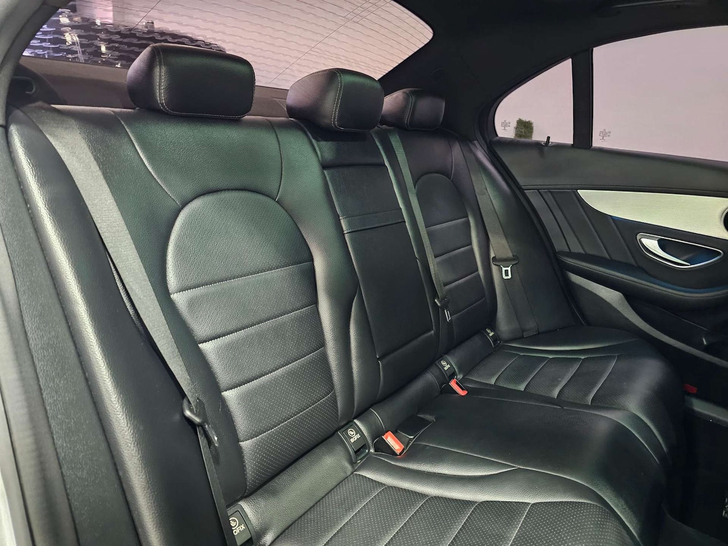 Used Mercedes-Benz C Class 2015 for sale - 76972403: Photo 80