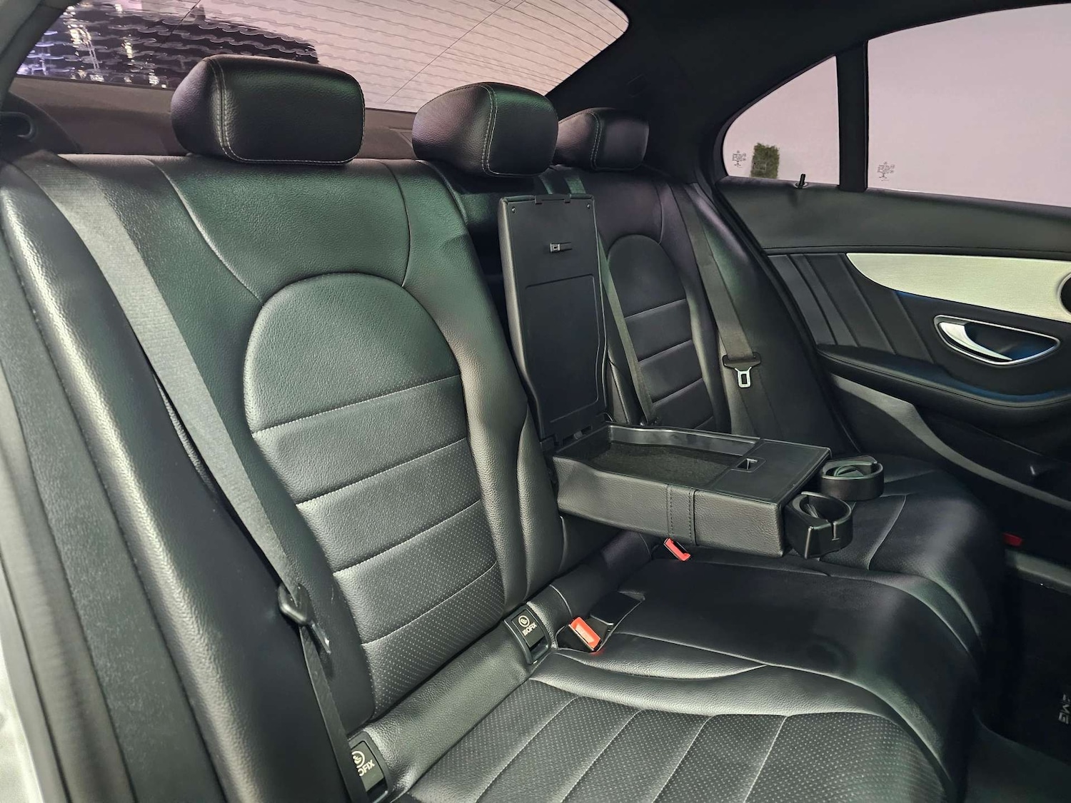 Used Mercedes-Benz C Class 2015 for sale - 76972403: Photo 82