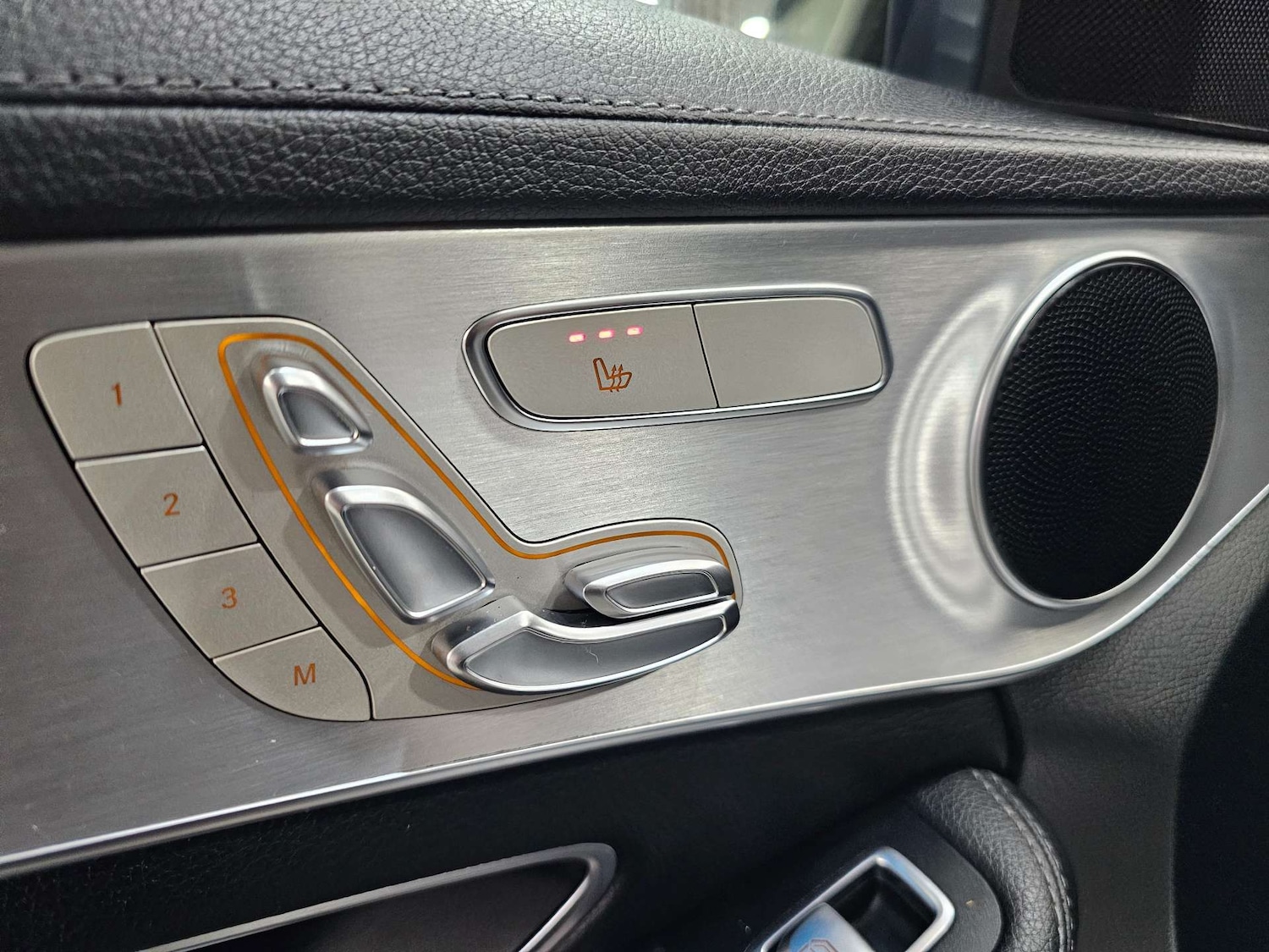 Used Mercedes-Benz C Class 2015 for sale - 76972403: Photo 91