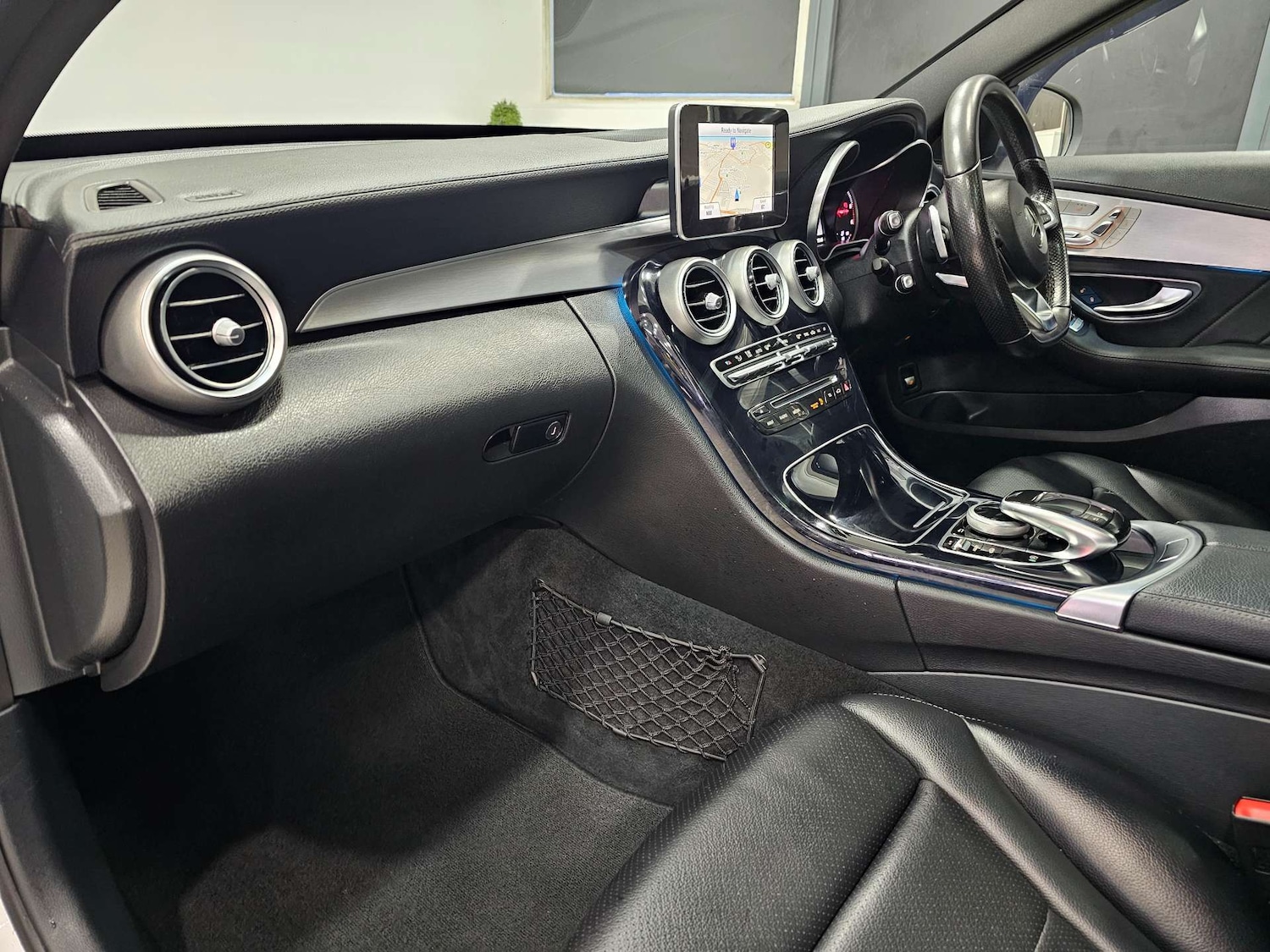 Used Mercedes-Benz C Class 2015 for sale - 76972403: Photo 95