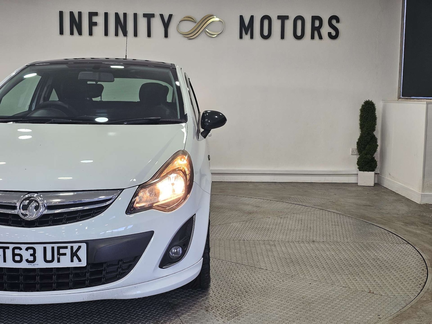 Used Vauxhall Corsa 2013 for sale - 77053038: Photo 11