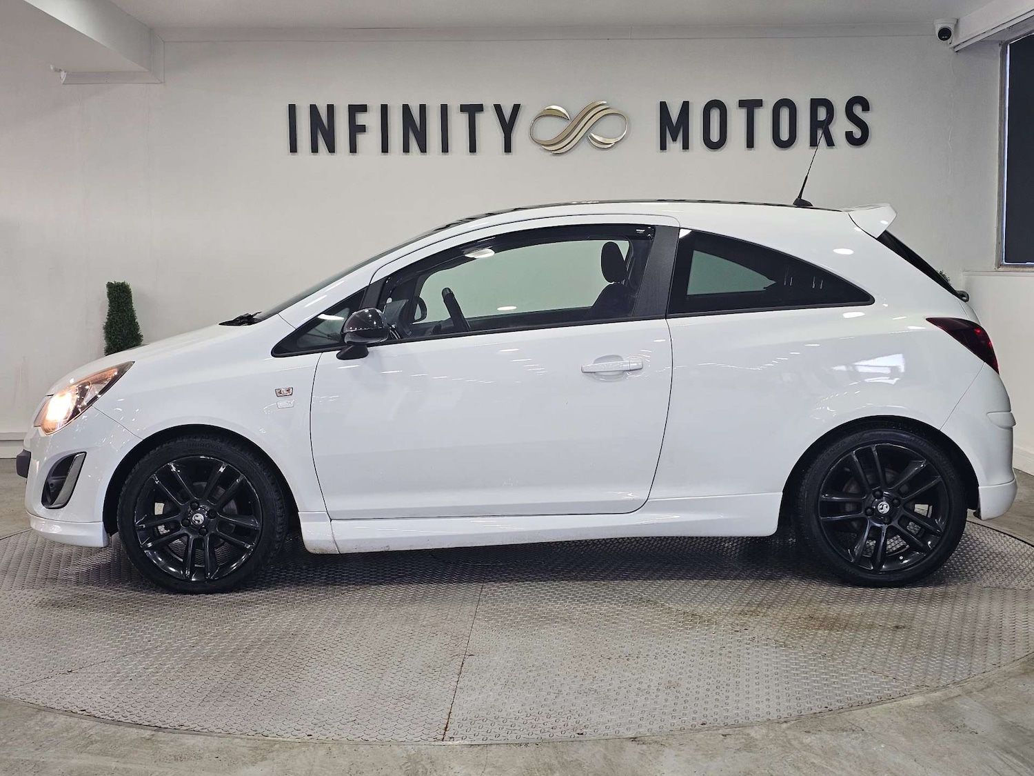 Used Vauxhall Corsa 2013 for sale - 77053038: Photo 20