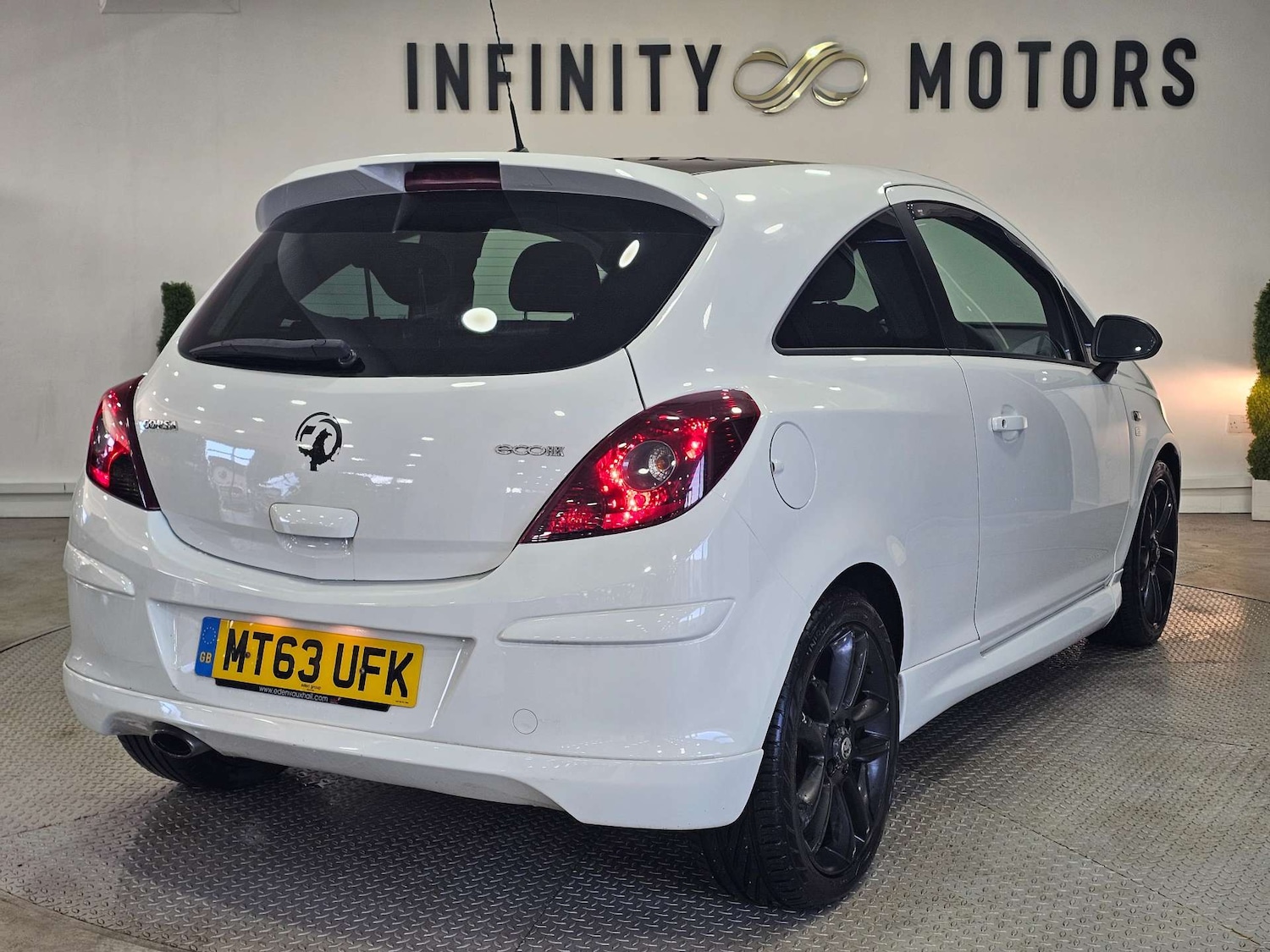 Used Vauxhall Corsa 2013 for sale - 77053038: Photo 32