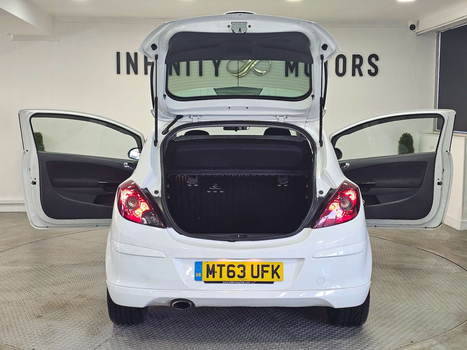 Used Vauxhall Corsa 2013 for sale - 77053038: Photo 47