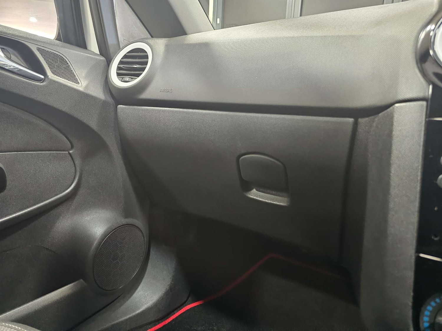 Used Vauxhall Corsa 2013 for sale - 77053038: Photo 63