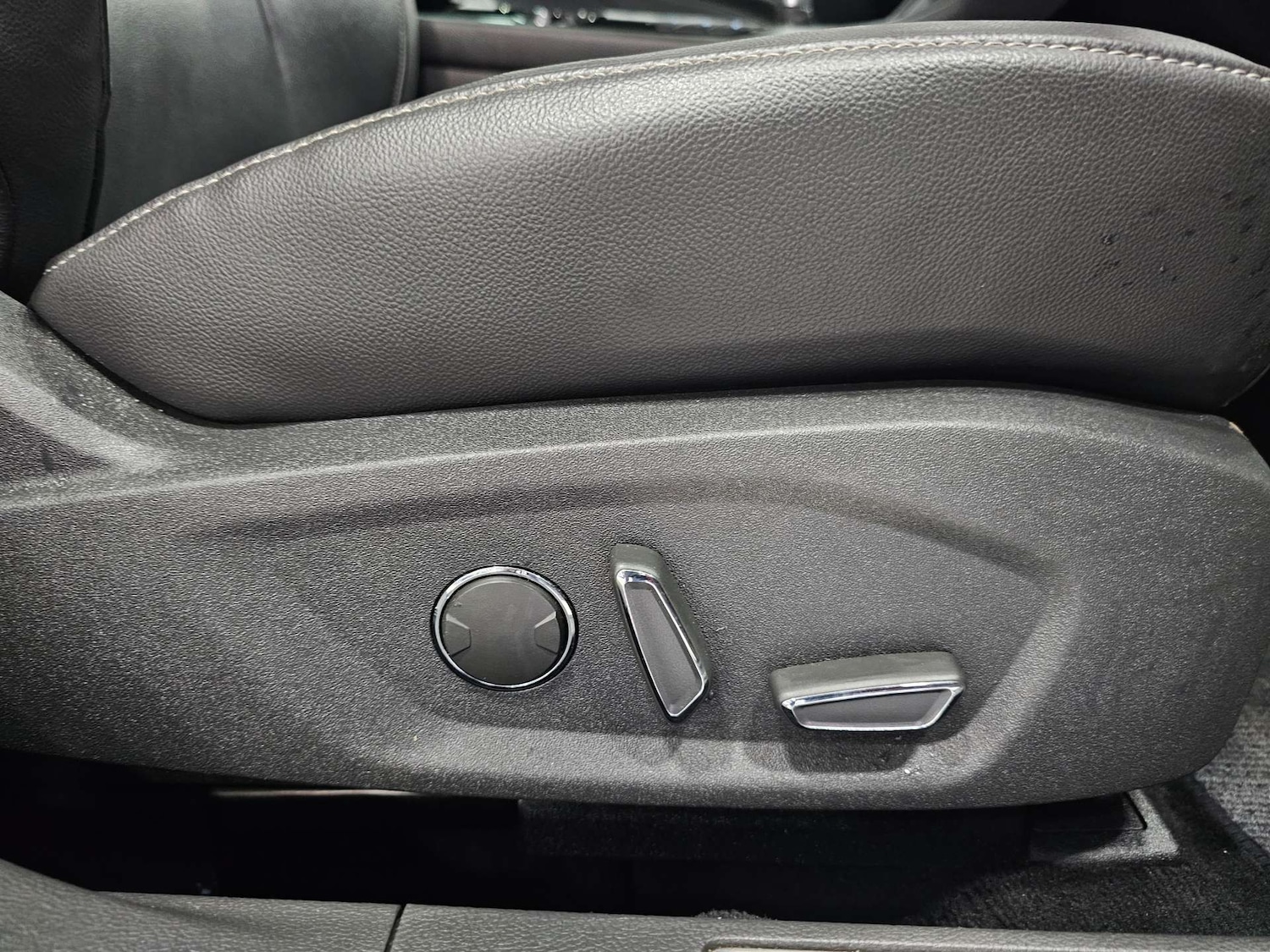 Used Ford Mondeo 2015 for sale - 77022338: Photo 15