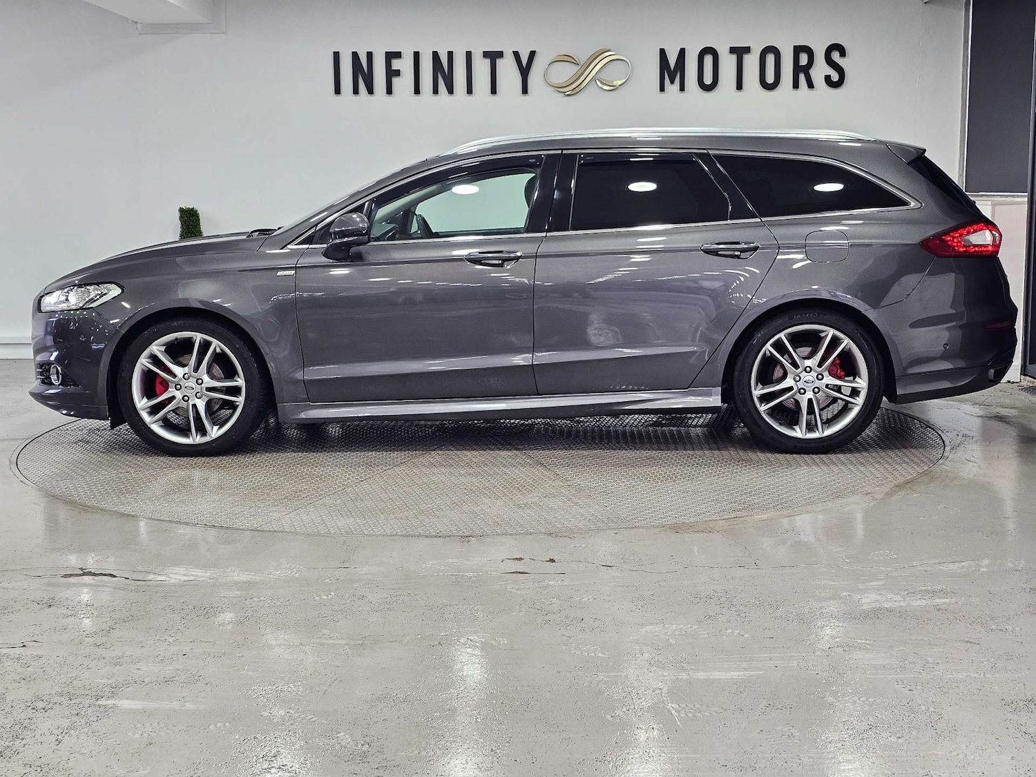 Used Ford Mondeo 2015 for sale - 77022338: Photo 20