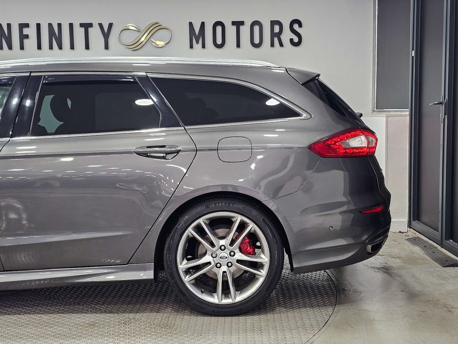 Used Ford Mondeo 2015 for sale - 77022338: Photo 21