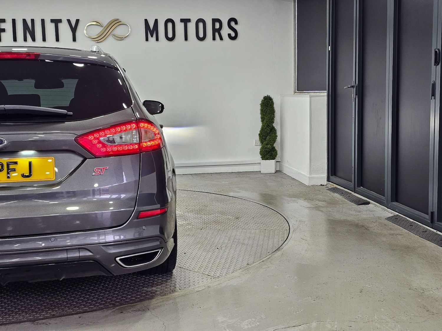 Used Ford Mondeo 2015 for sale - 77022338: Photo 30