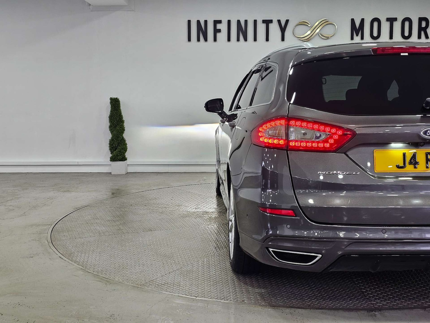 Used Ford Mondeo 2015 for sale - 77022338: Photo 31