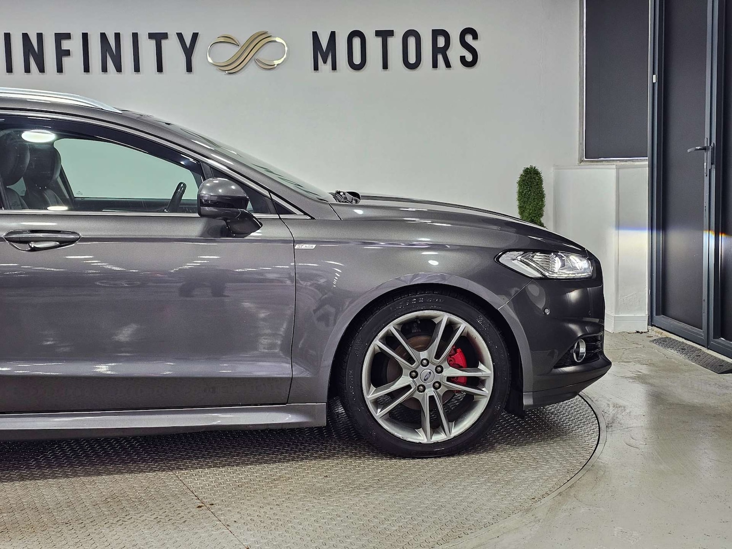 Used Ford Mondeo 2015 for sale - 77022338: Photo 36