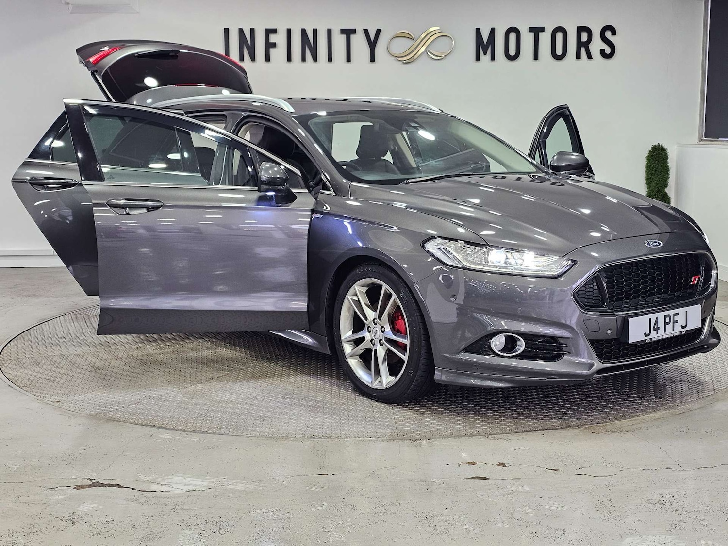Used Ford Mondeo 2015 for sale - 77022338: Photo 43