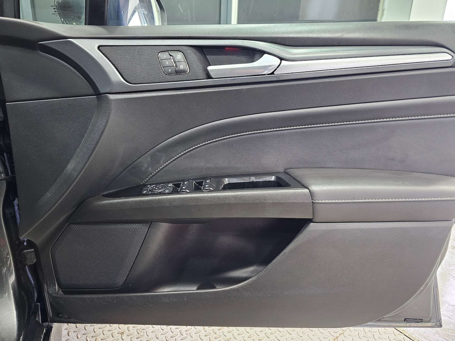 Used Ford Mondeo 2015 for sale - 77022338: Photo 53