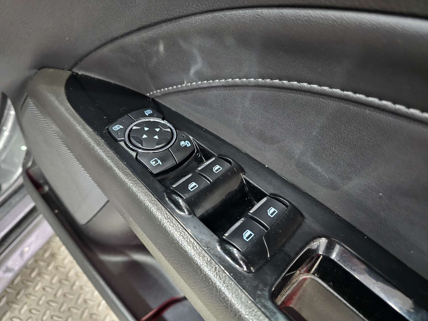 Used Ford Mondeo 2015 for sale - 77022338: Photo 54