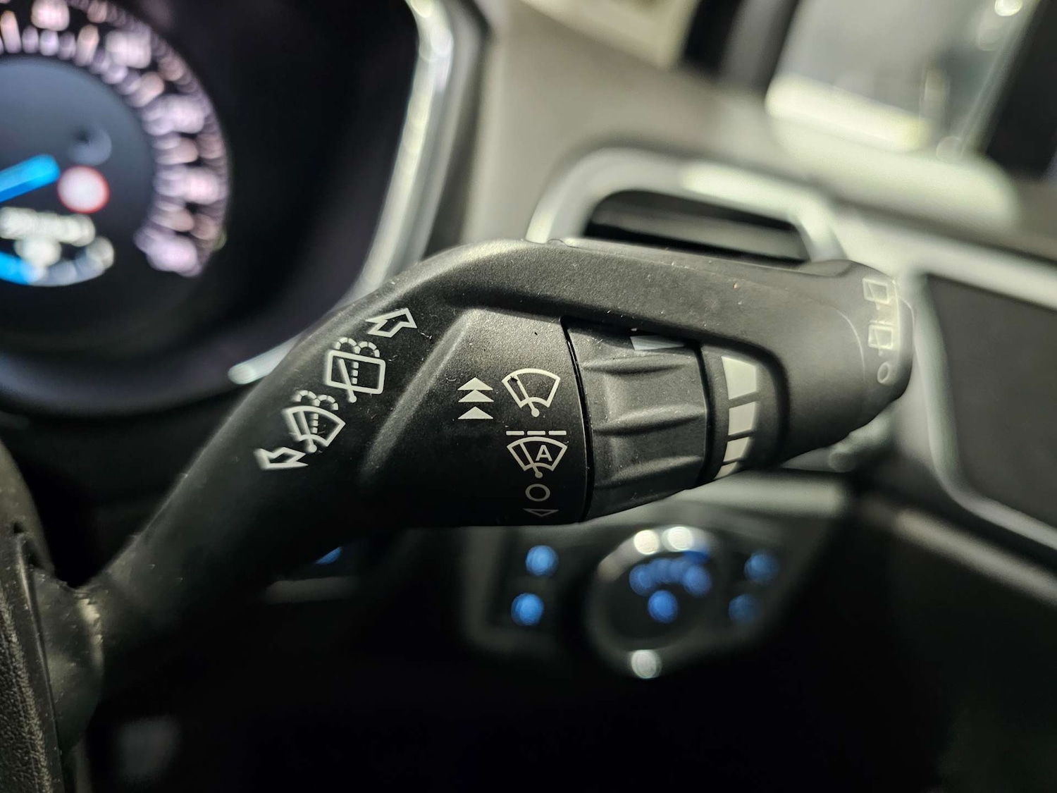 Used Ford Mondeo 2015 for sale - 77022338: Photo 63