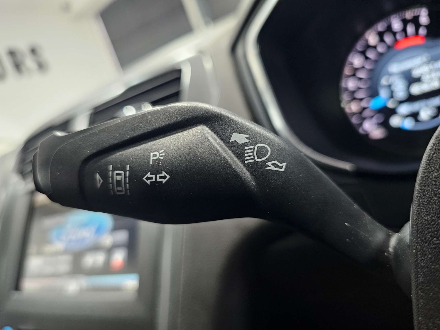 Used Ford Mondeo 2015 for sale - 77022338: Photo 64