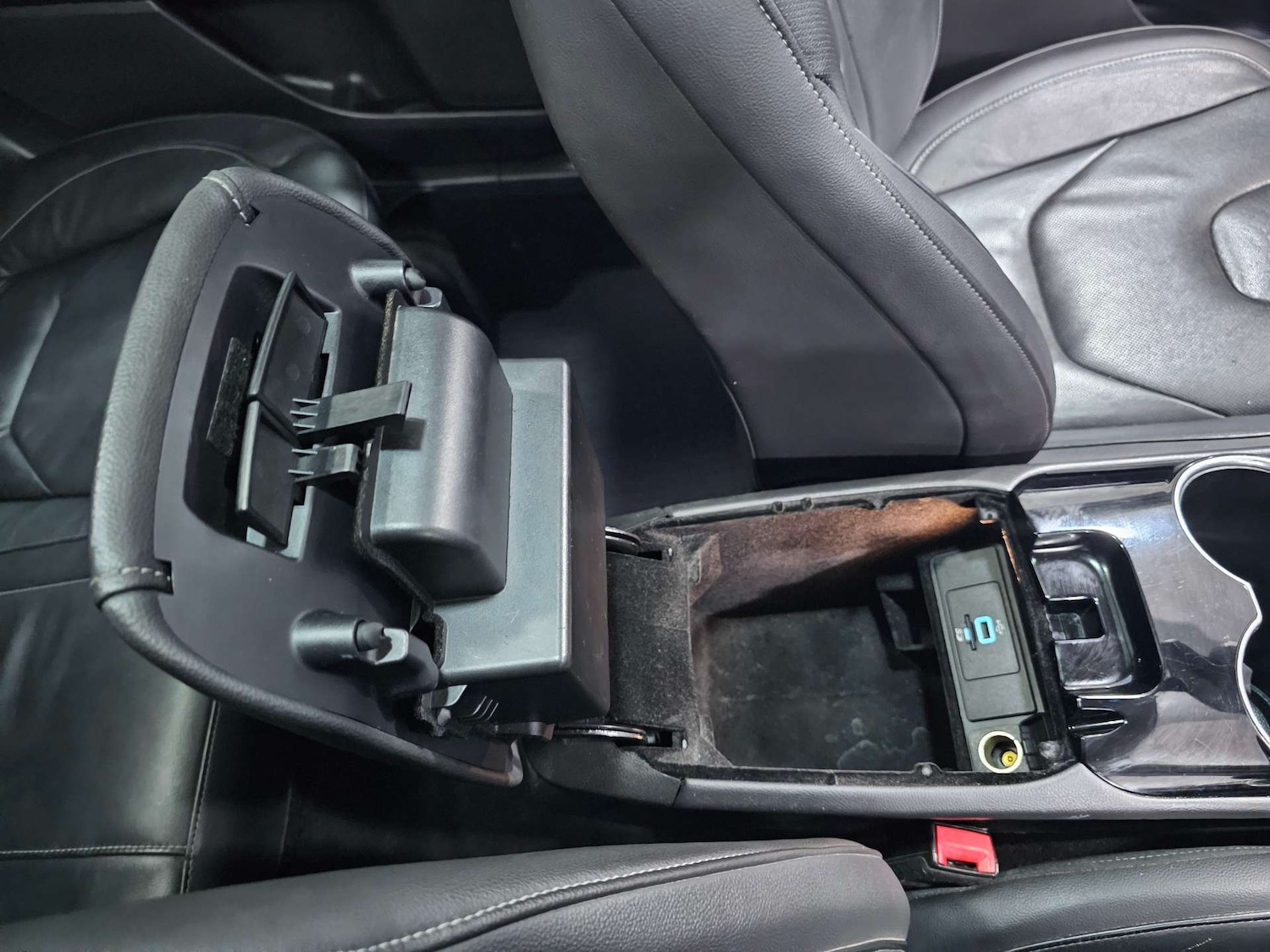 Used Ford Mondeo 2015 for sale - 77022338: Photo 66