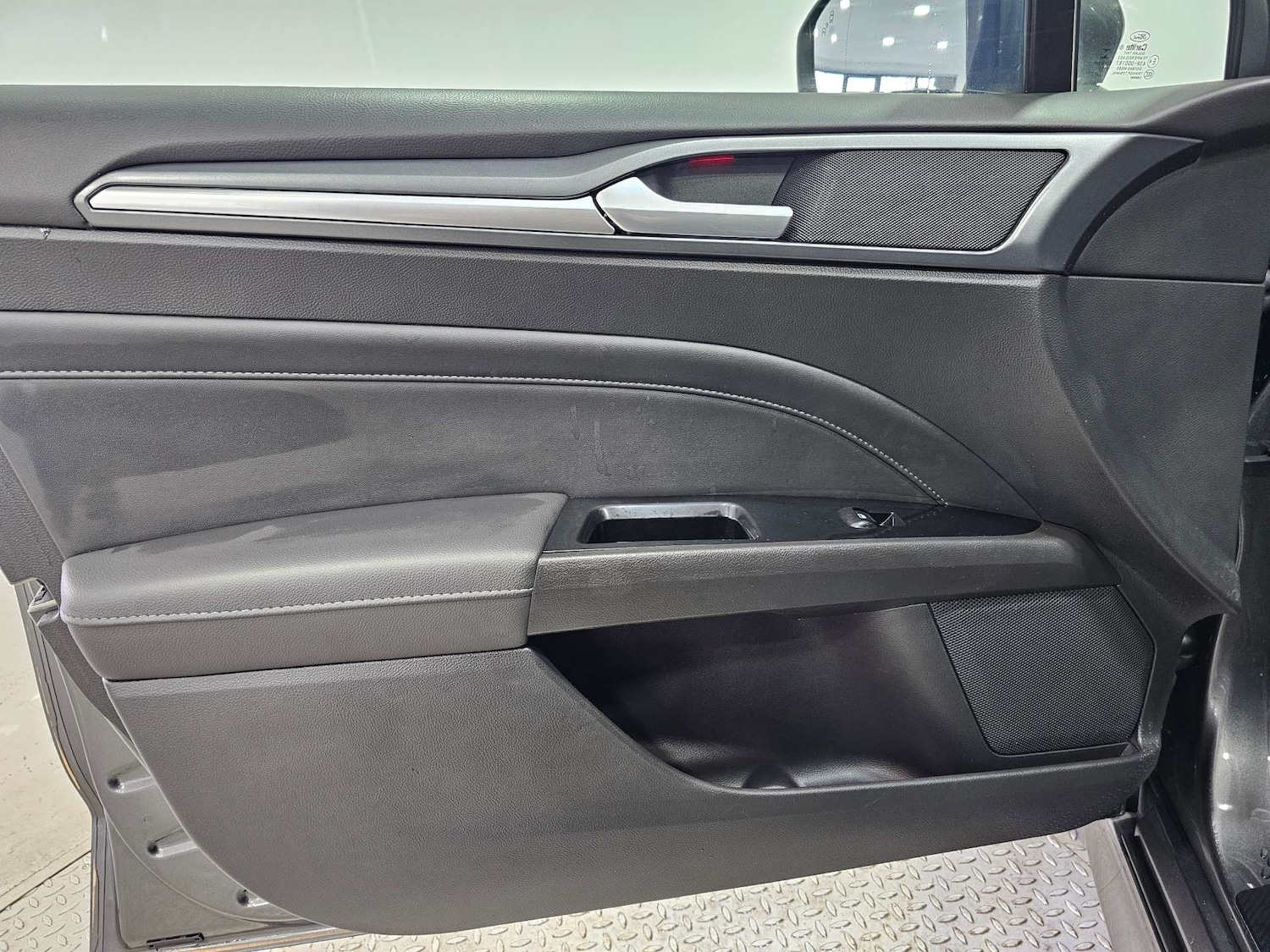 Used Ford Mondeo 2015 for sale - 77022338: Photo 93