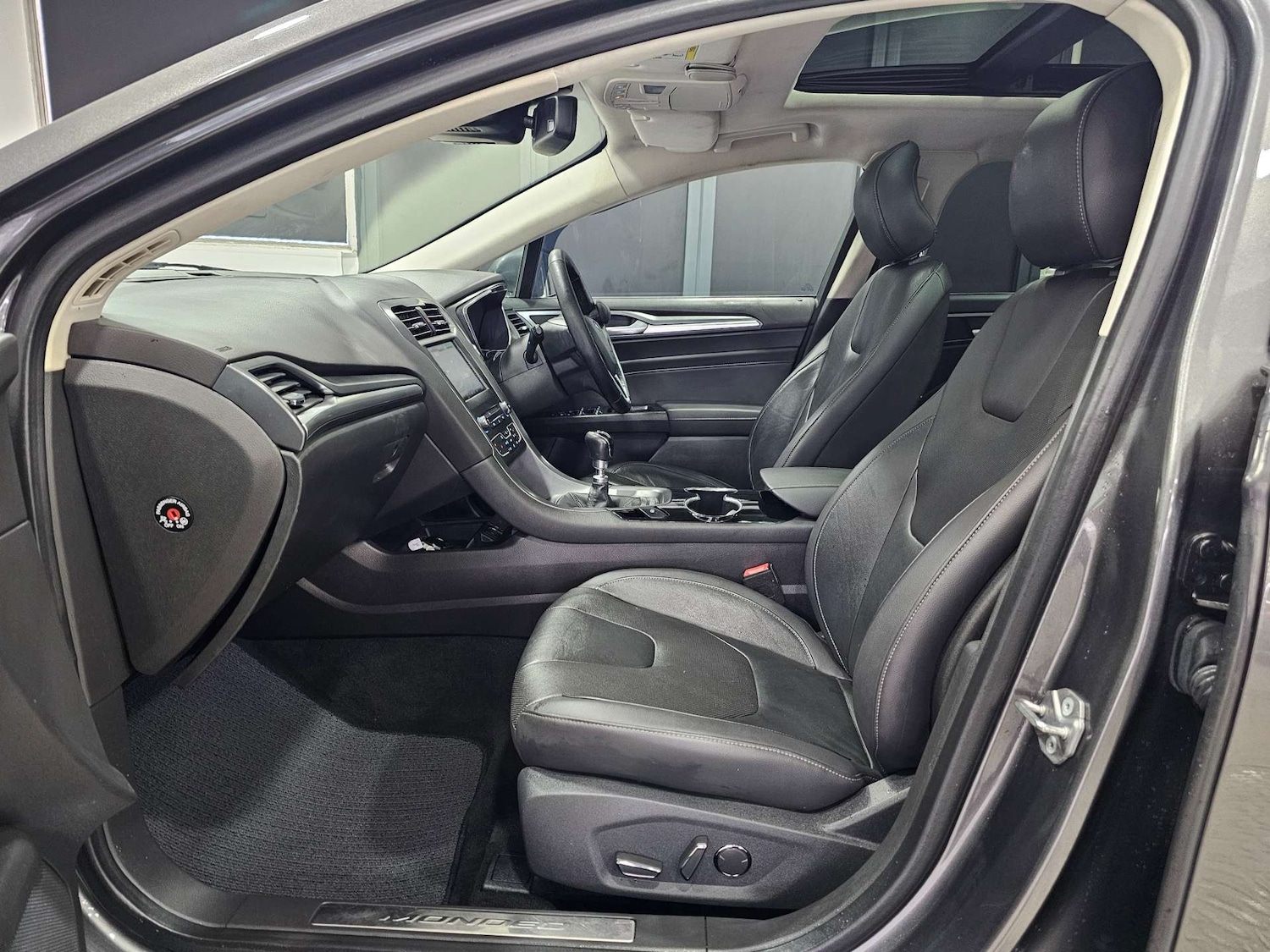 Used Ford Mondeo 2015 for sale - 77022338: Photo 94