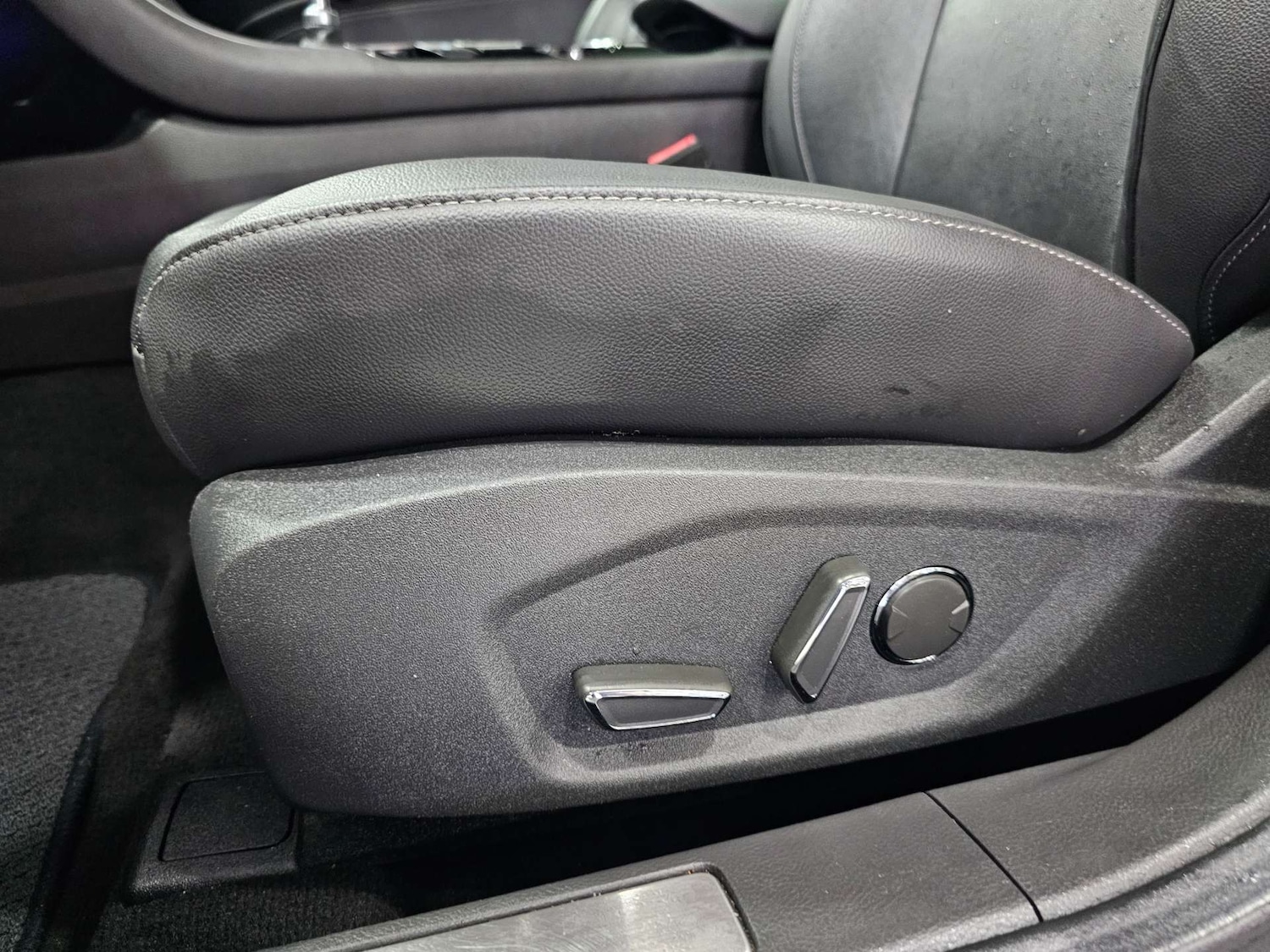 Used Ford Mondeo 2015 for sale - 77022338: Photo 97