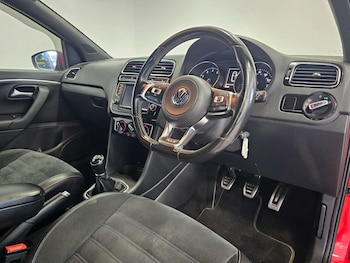 Used Volkswagen Polo 2016 for sale - 79167224: Photo