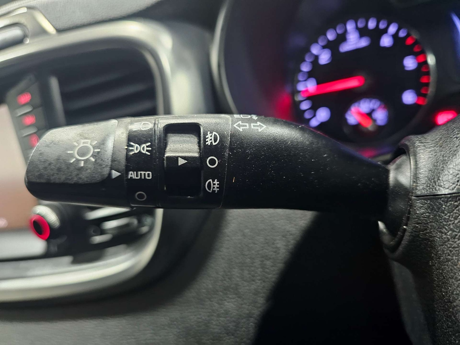 Used Kia Sorento 2018 for sale - 76972447: Photo 29