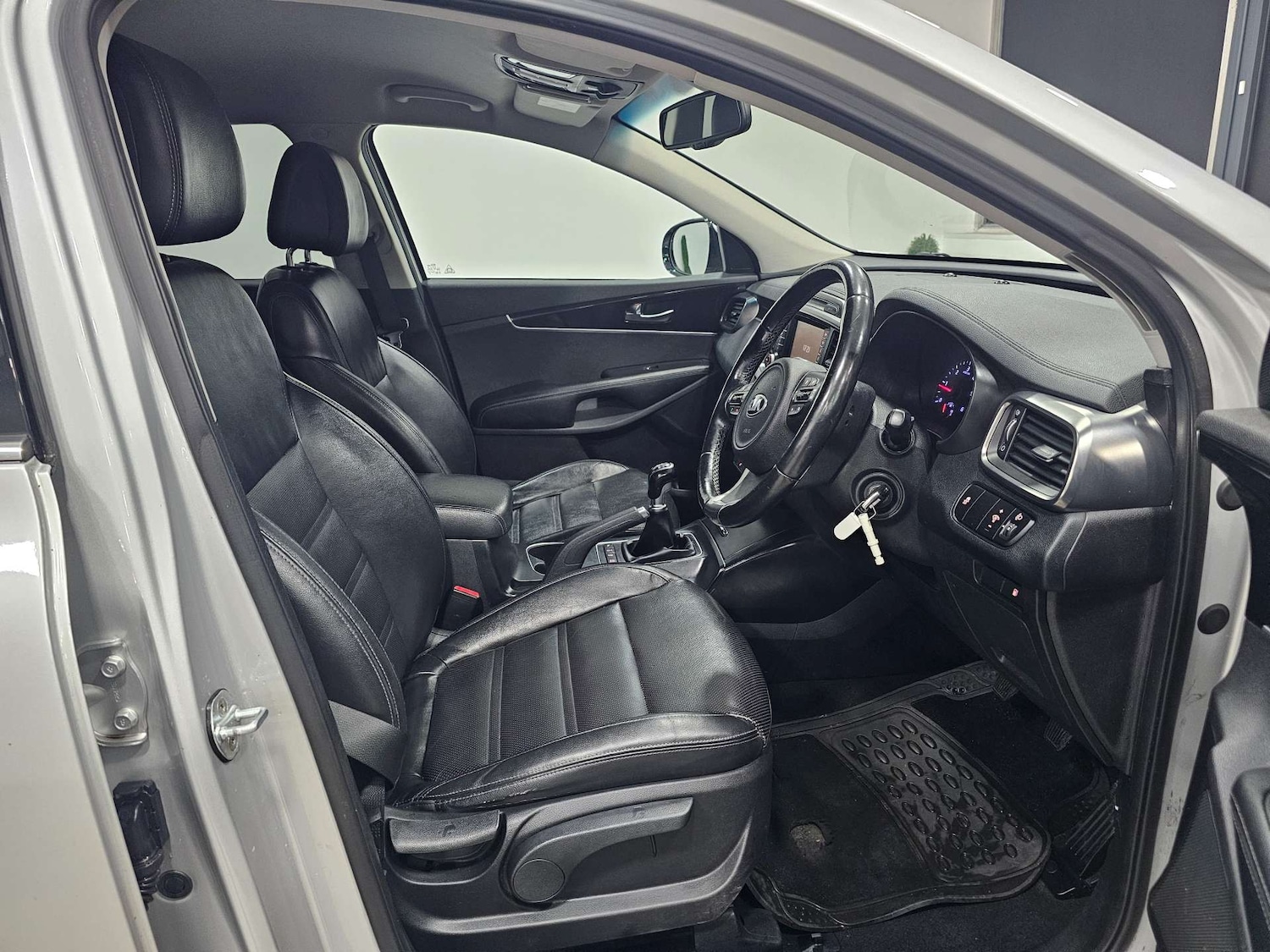 Used Kia Sorento 2018 for sale - 76972447: Photo 3