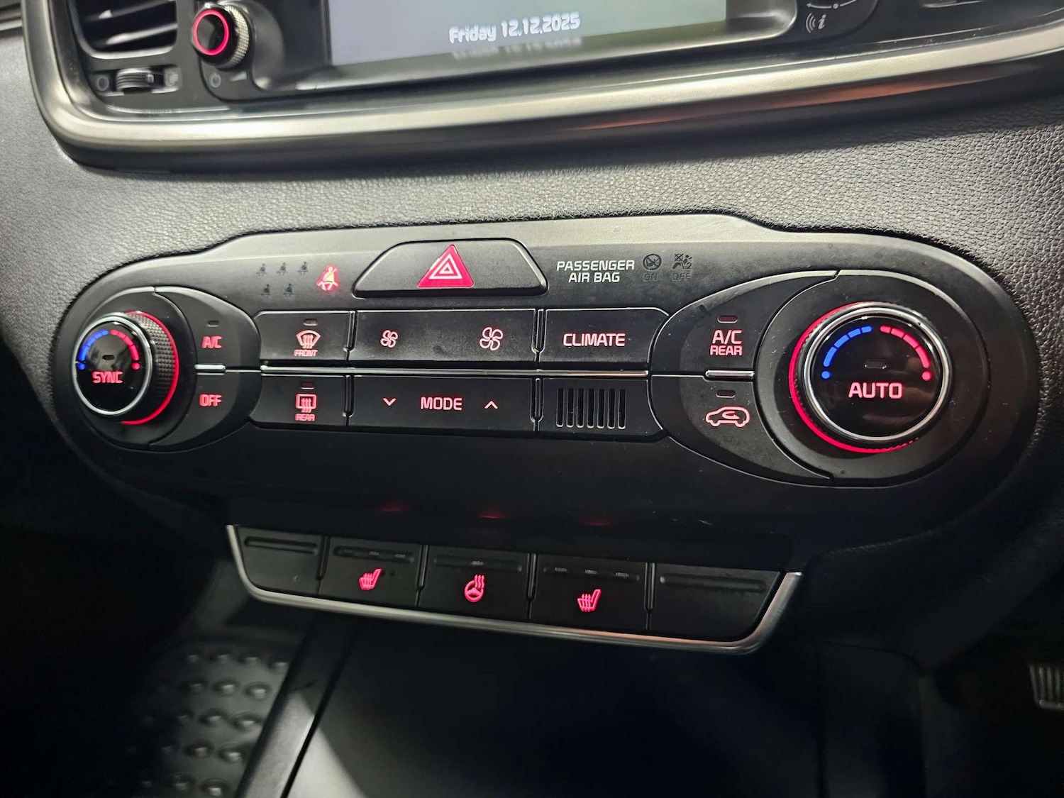 Used Kia Sorento 2018 for sale - 76972447: Photo 32