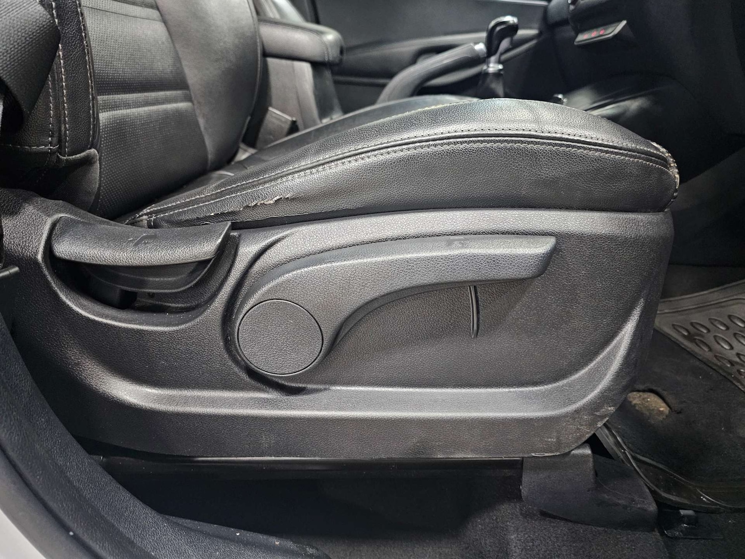 Used Kia Sorento 2018 for sale - 76972447: Photo 43